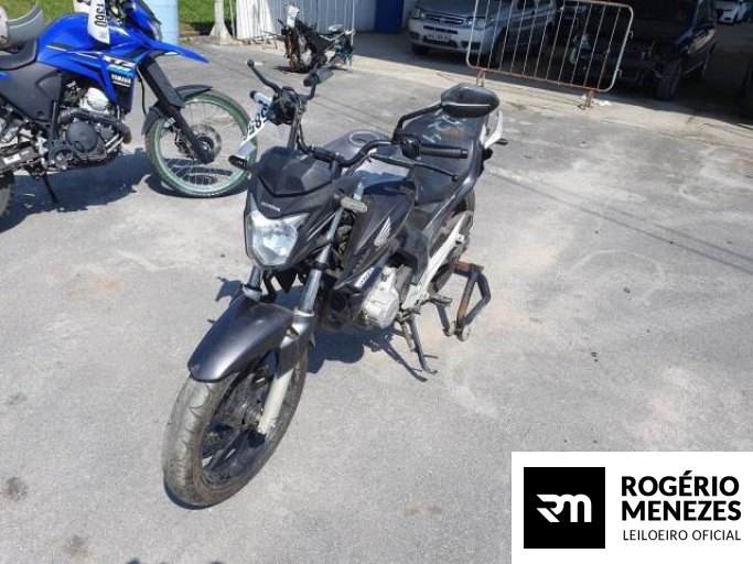 HONDA CB 250 F 20/20